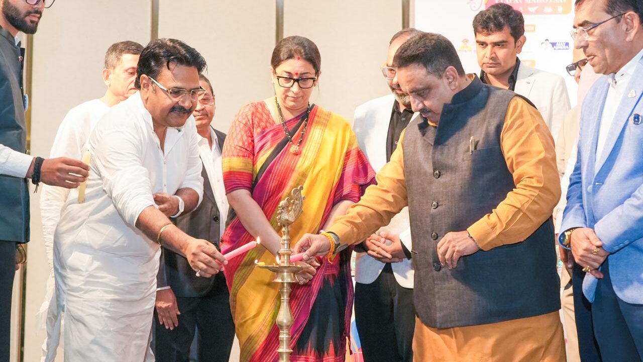 Ajay Ajmera Highlights Surat’s Textile Vision at BharatiyaVyapar Mahotsav 2026 Surat Launch
